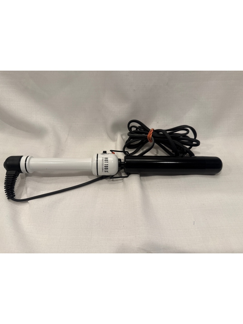 Hot Tools Professional Curling Iron HTBW1861 with Adjustable Temperature